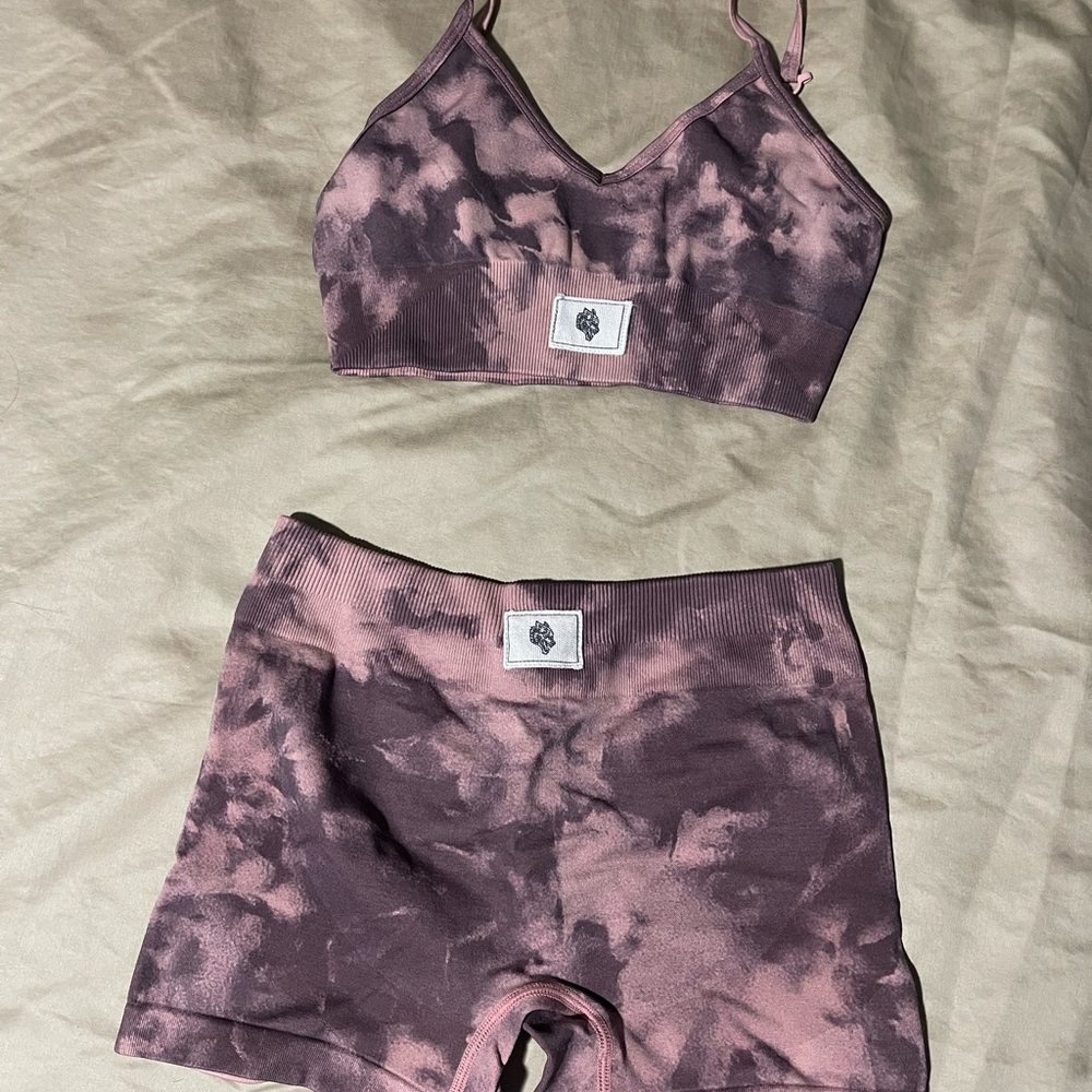 Darc Sport Coral Marble Bra & Shorts Set
